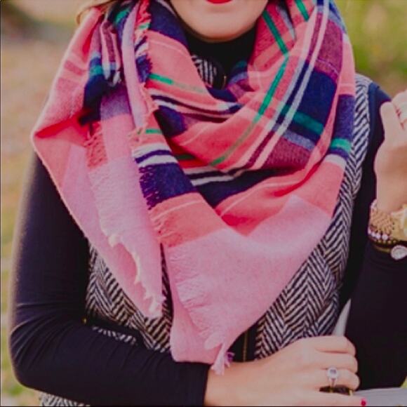 J.Crew Blanket Scarf Large Plaid. Made in Italy - Picture 1 of 7